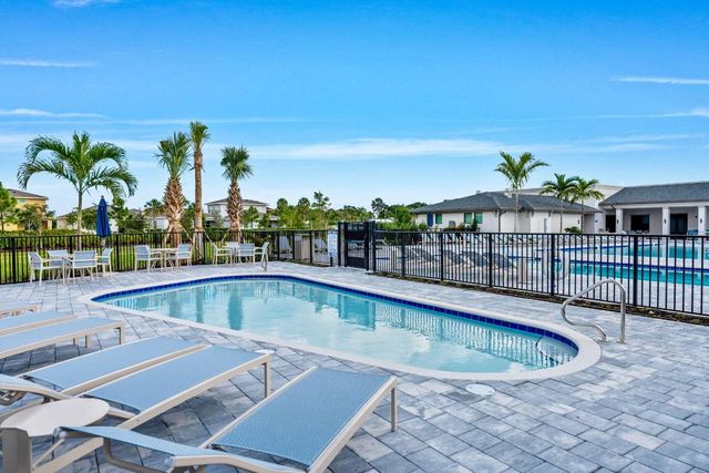 5726 Graceful Way, Delray Beach, FL 33484