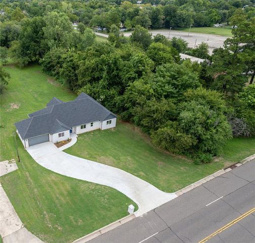 9717 NE 10th Street, Midwest City, OK 73130