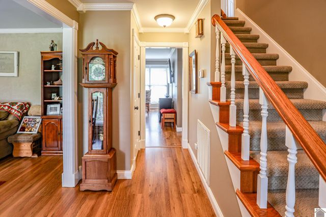 220 Rosebower Church Rd, Paducah, KY 42003