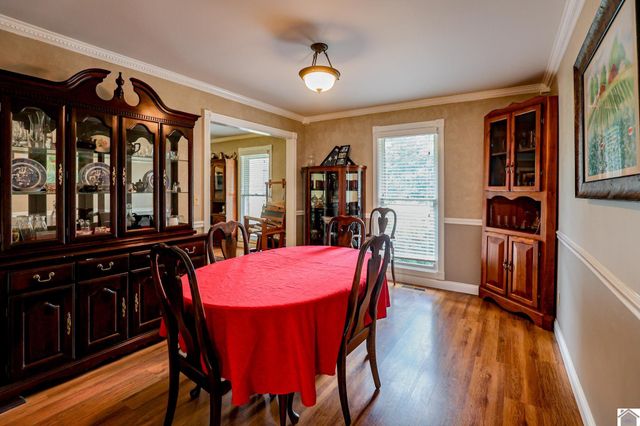 220 Rosebower Church Rd, Paducah, KY 42003