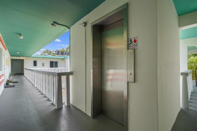 1857 Jefferson Street 304, Hollywood, FL 33020