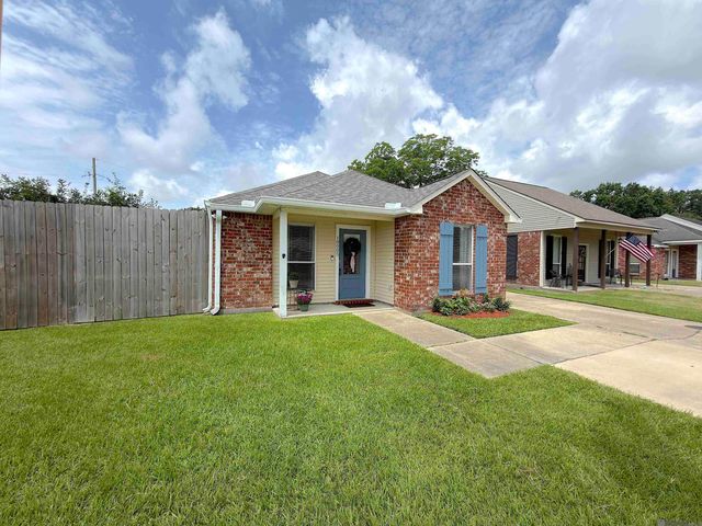 18005 Woodhaven Dr, Prairieville, LA 70769