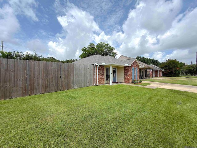 18005 Woodhaven Dr, Prairieville, LA 70769
