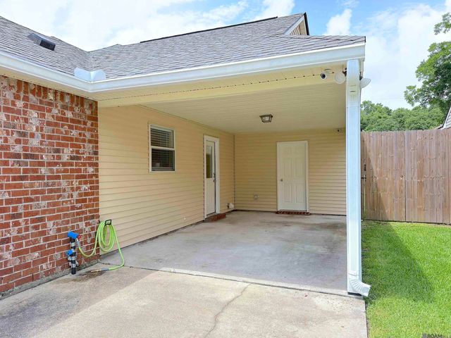 18005 Woodhaven Dr, Prairieville, LA 70769