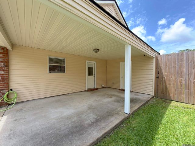 18005 Woodhaven Dr, Prairieville, LA 70769