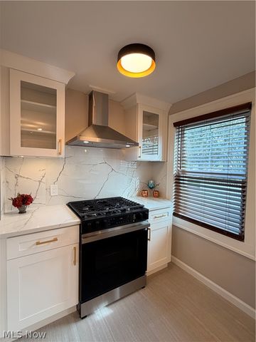 3954 Meadowbrook Boulevard, University Heights, OH 44118