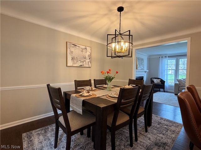 3954 Meadowbrook Boulevard, University Heights, OH 44118