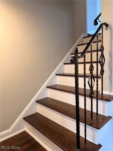 3954 Meadowbrook Boulevard, University Heights, OH 44118