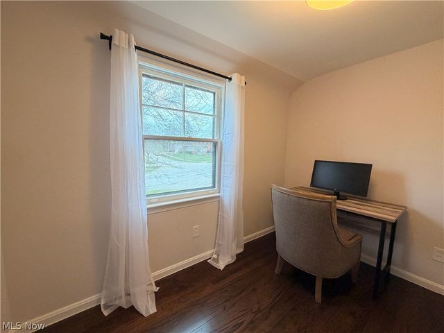 3954 Meadowbrook Boulevard, University Heights, OH 44118