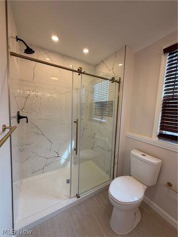 3954 Meadowbrook Boulevard, University Heights, OH 44118