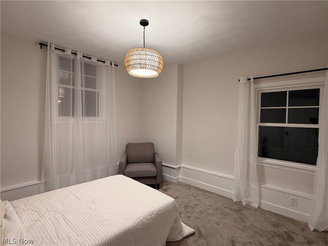 3954 Meadowbrook Boulevard, University Heights, OH 44118