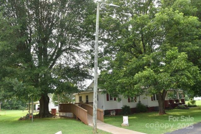 4143 E Maiden Road, Maiden, NC 28650