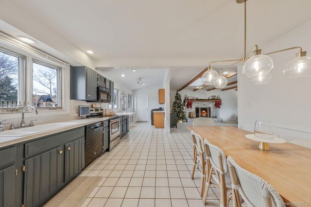 114 Monroe Avenue, Patchogue, NY 11772