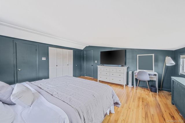 114 Monroe Avenue, Patchogue, NY 11772