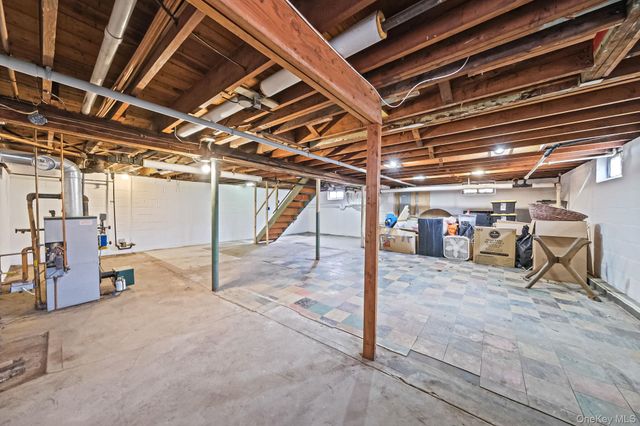 114 Monroe Avenue, Patchogue, NY 11772