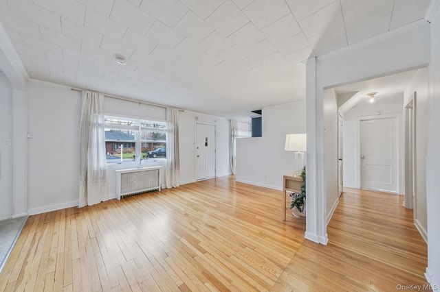 114 Monroe Avenue, Patchogue, NY 11772