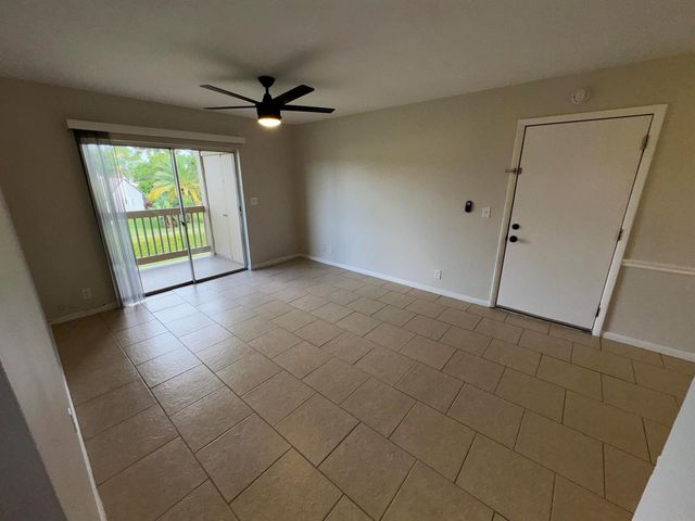 1790 Abbey Road 202, West Palm Beach, FL 33415