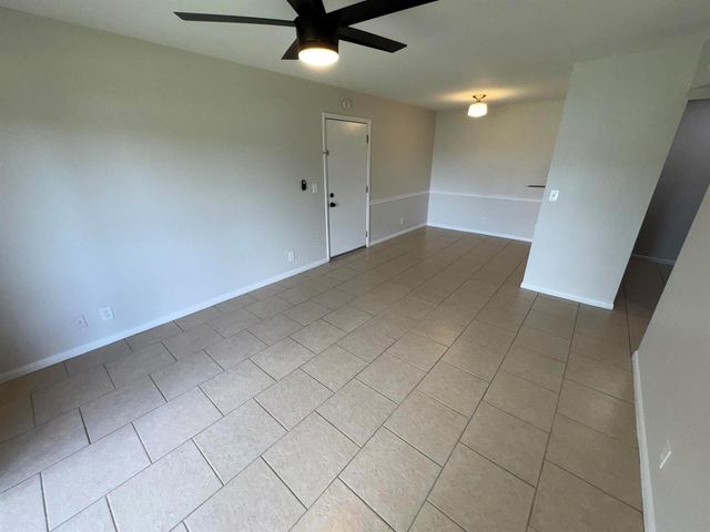 1790 Abbey Road 202, West Palm Beach, FL 33415