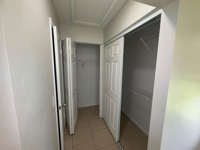 1790 Abbey Road 202, West Palm Beach, FL 33415