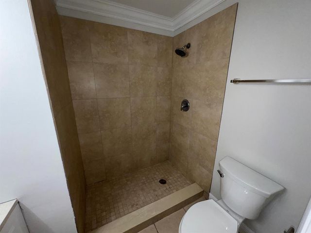 1790 Abbey Road 202, West Palm Beach, FL 33415