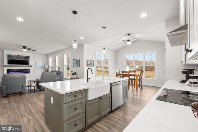 8109 CAMPFIRE LANE, Fredericksburg, VA 22407