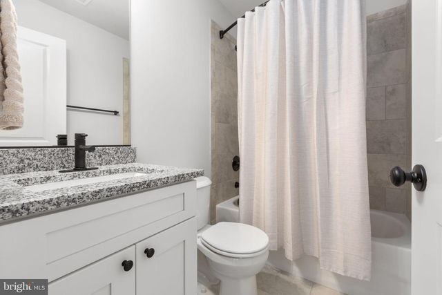 8109 CAMPFIRE LANE, Fredericksburg, VA 22407