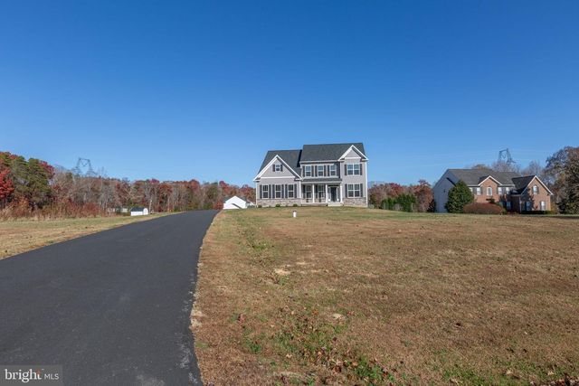 8109 CAMPFIRE LANE, Fredericksburg, VA 22407