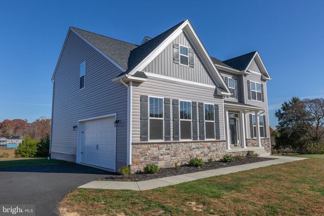 8109 CAMPFIRE LANE, Fredericksburg, VA 22407