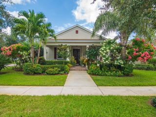 1425 Bunker Court, Vero Beach, FL 32966