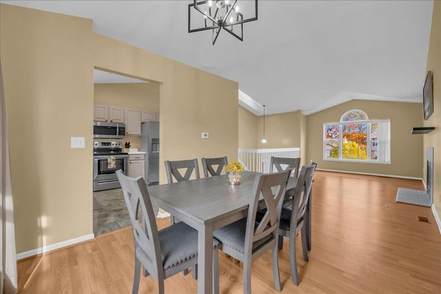 5754 Lockwood Drive, Waterford Twp, MI 48329