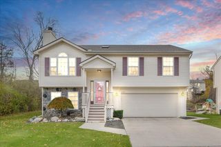 5754 Lockwood Drive, Waterford Twp, MI 48329