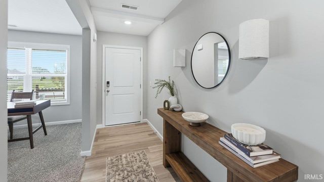 776 Atilla Way, Huntertown, IN 46748