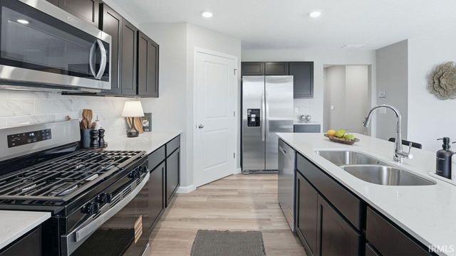 776 Atilla Way, Huntertown, IN 46748