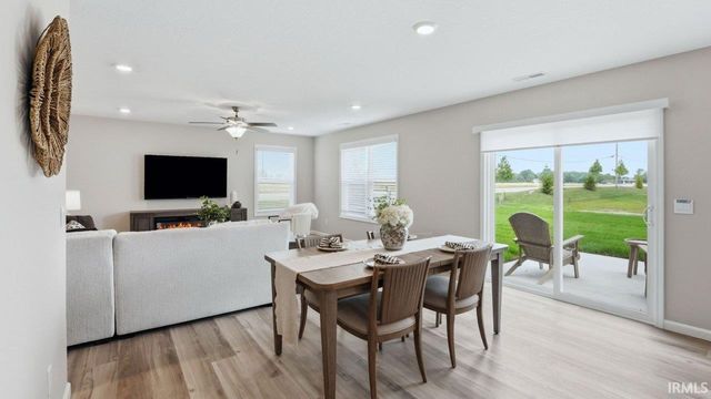 776 Atilla Way, Huntertown, IN 46748