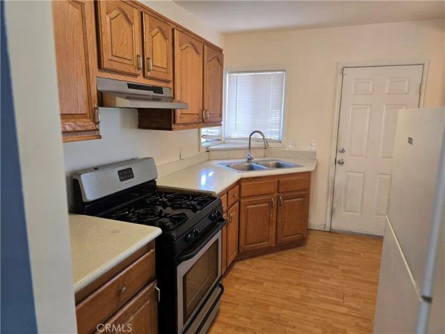 859 E 87th, Los Angeles, CA 90002