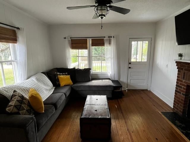 505 S Randolph Avenue, Landrum, SC 29356