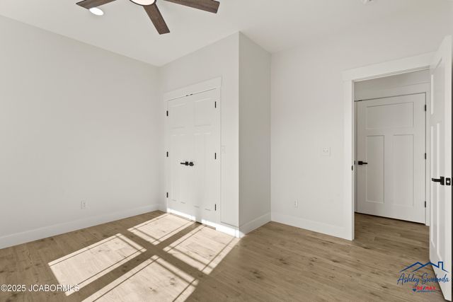 4210 LAURA AVENUE, Jefferson City, MO 65109