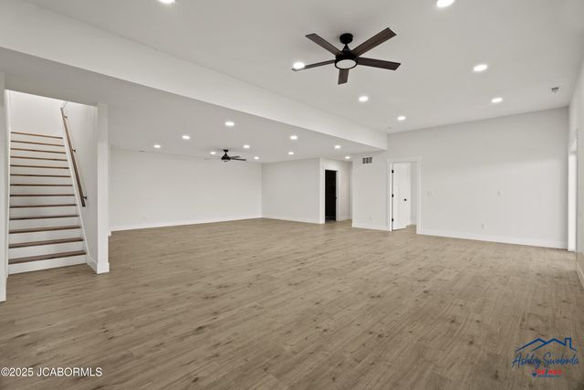 4210 LAURA AVENUE, Jefferson City, MO 65109