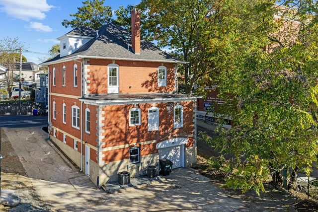 508 Charles Street, Providence, RI 02904