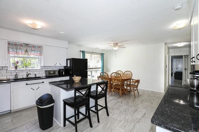 1223 JAMESON AVE, Benton, AR 72015