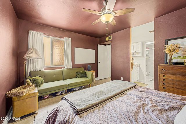 2019 W LEMON TREE Place 1121, Chandler, AZ 85224