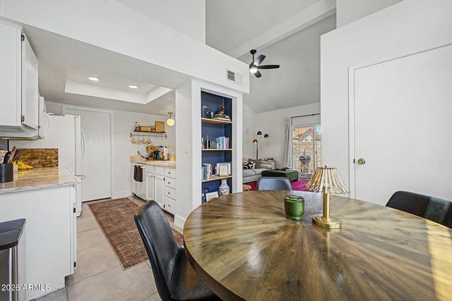 2019 W LEMON TREE Place 1121, Chandler, AZ 85224