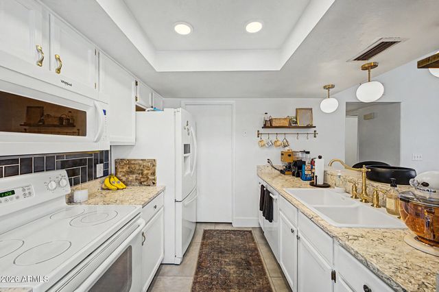 2019 W LEMON TREE Place 1121, Chandler, AZ 85224