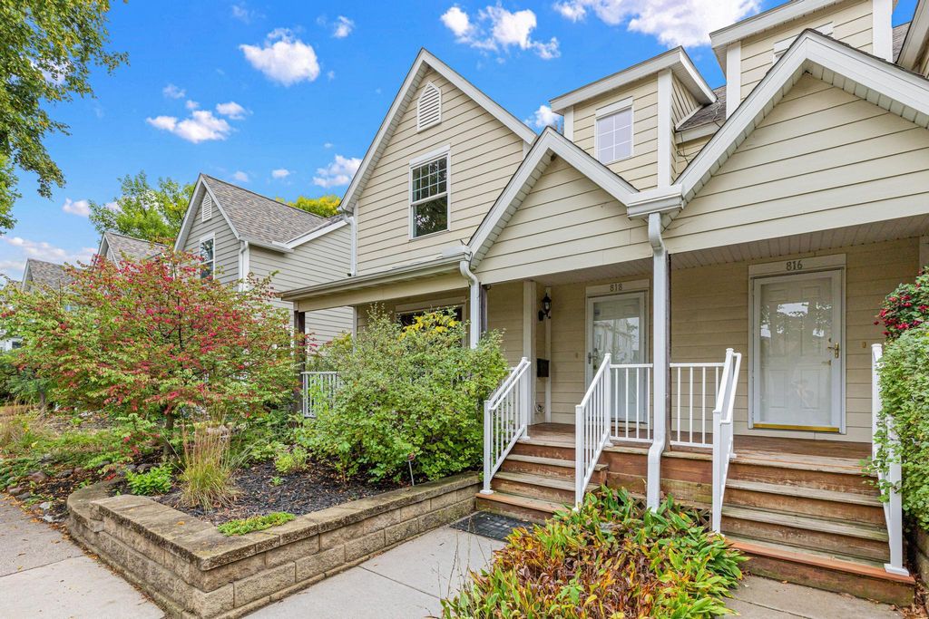 818 24th Avenue NE, Minneapolis, MN 55418 — photo 2