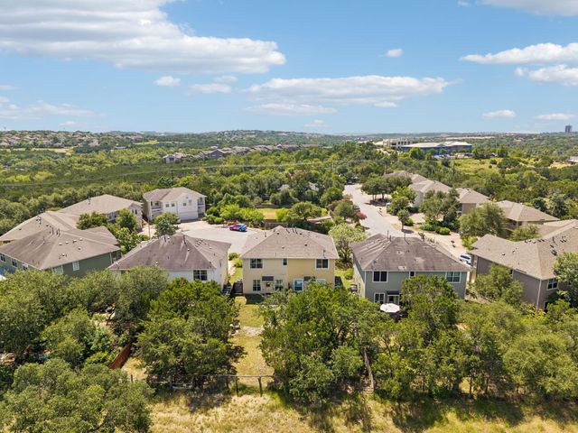 8909 Mountain Shadows CV B, Austin, TX 78735