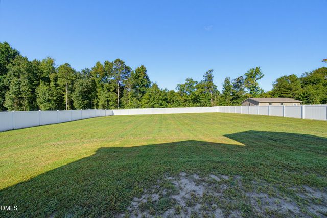 127 Thistle Court, Sanford, NC 27332