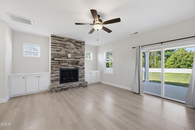 127 Thistle Court, Sanford, NC 27332