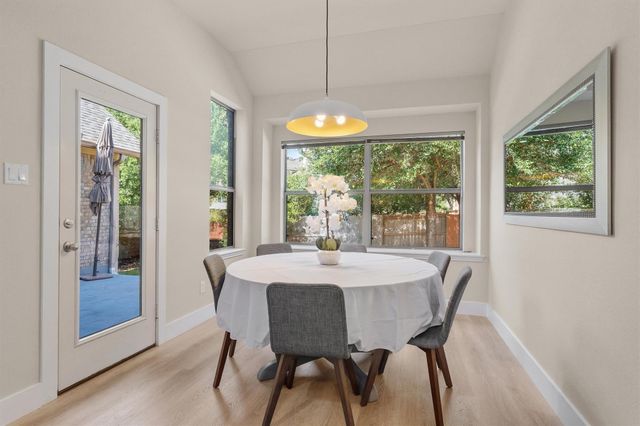10113 Loxley LN, Austin, TX 78717