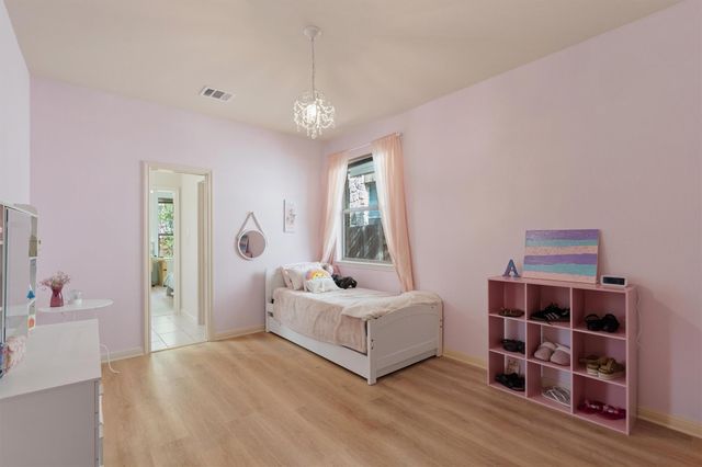 10113 Loxley LN, Austin, TX 78717