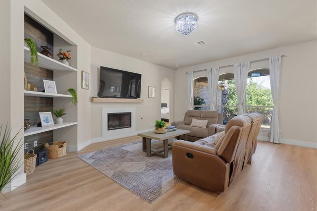 10113 Loxley LN, Austin, TX 78717